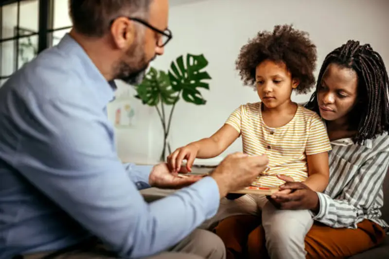 Orientação parental autismo na Vila Clementino